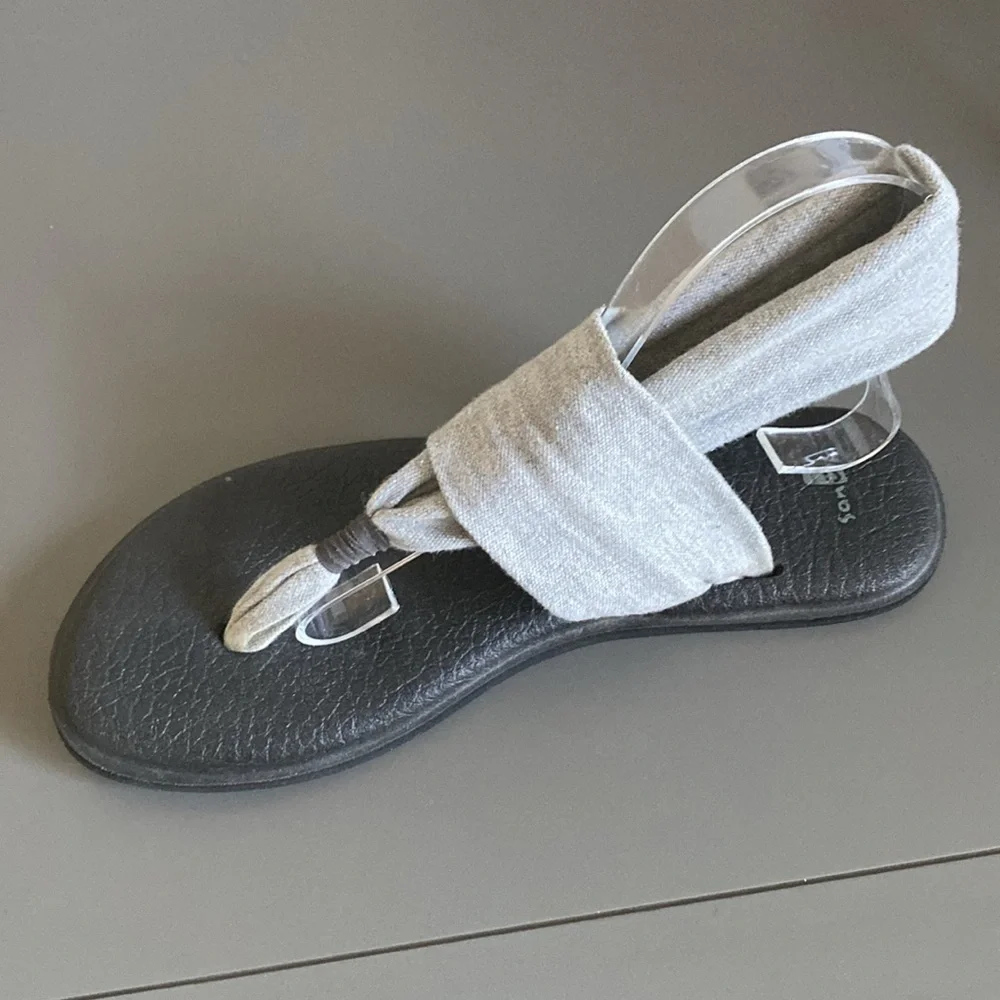 Sanuk Women's Size 9 Yoga Sling 2 Grey Stretch Knit Flip Flop Slippers Beach